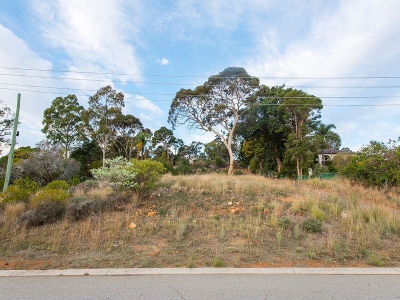 8 Gray Road, Gooseberry Hill WA 6076