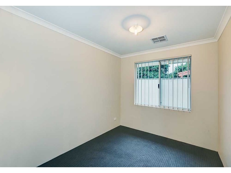 8 Bluebell Avenue, High Wycombe WA 6057