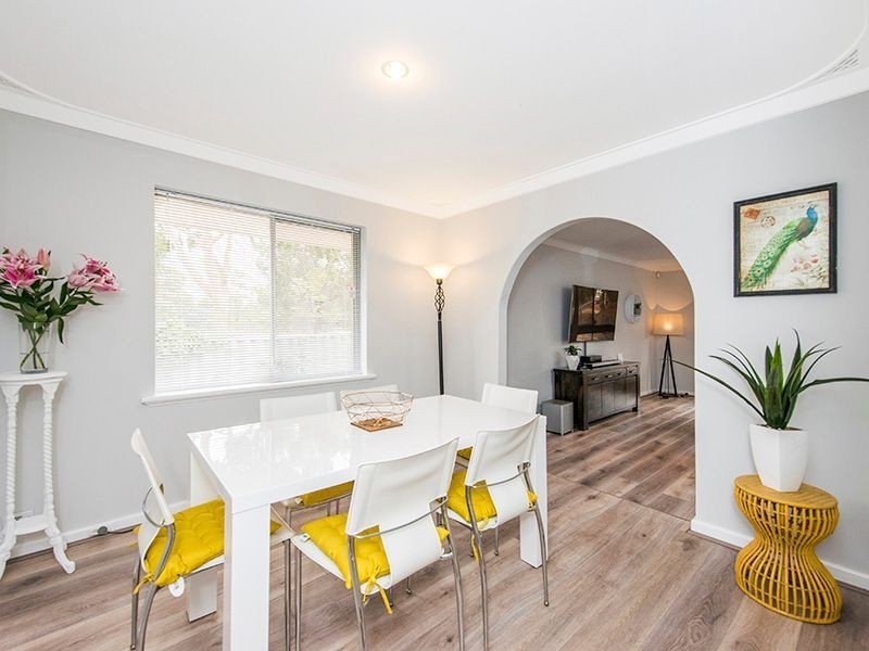 3 Pipers Place, Kalamunda WA 6076