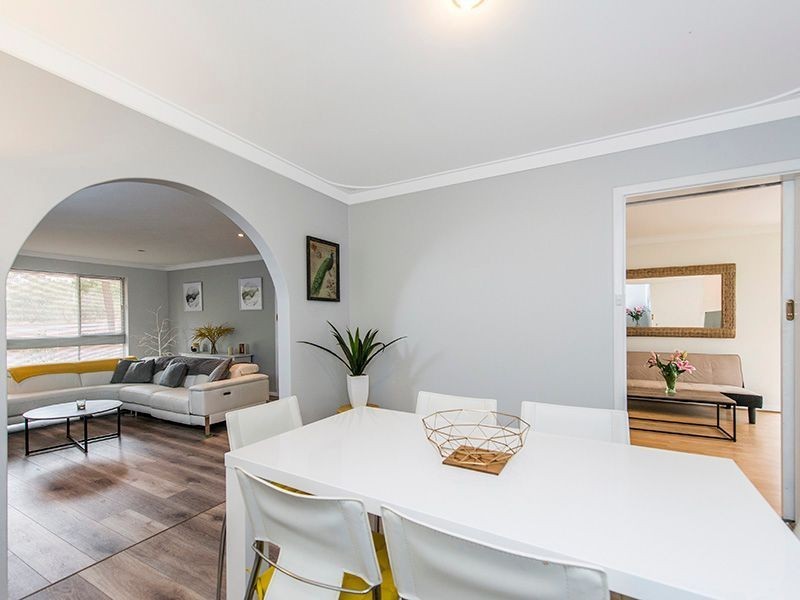 3 Pipers Place, Kalamunda WA 6076