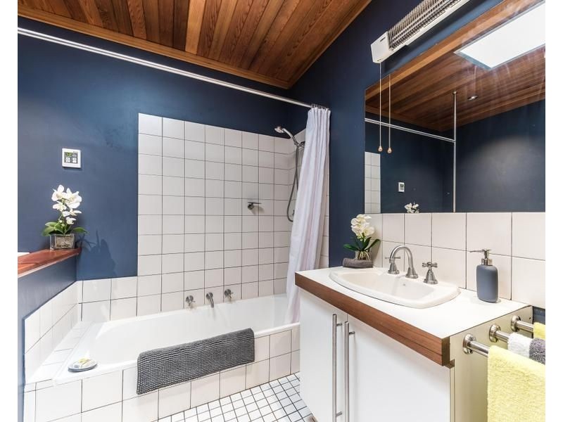 12 Jaraba Avenue, Gooseberry Hill WA 6076