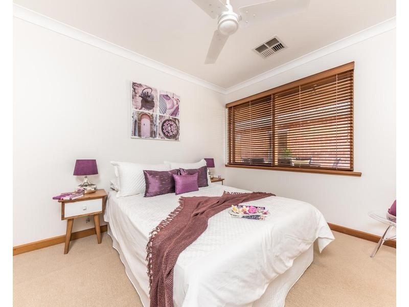 12 Jaraba Avenue, Gooseberry Hill WA 6076