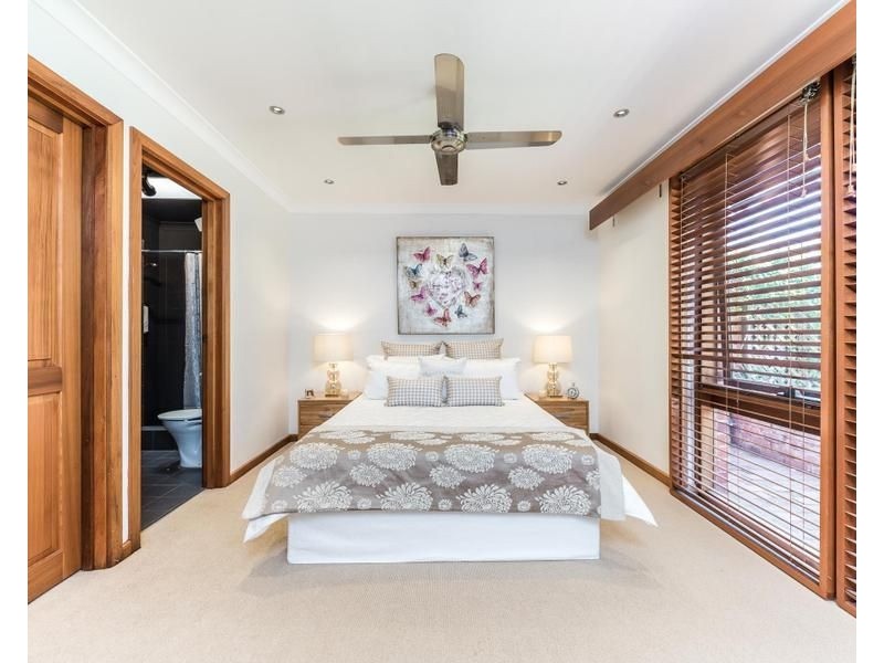 12 Jaraba Avenue, Gooseberry Hill WA 6076