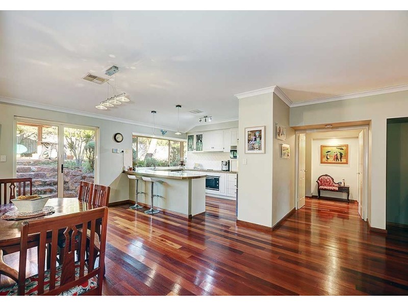 73 Connor Road, Lesmurdie WA 6076