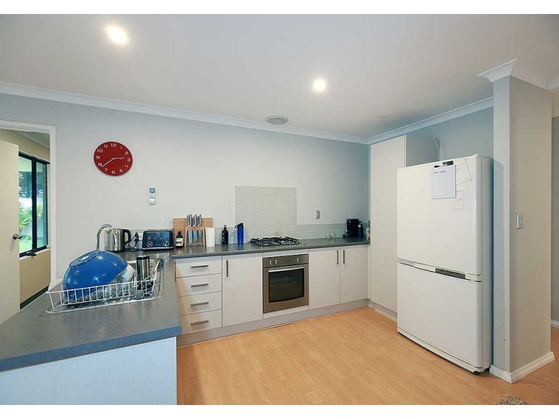 55 Baza Gardens, Maida Vale WA 6057