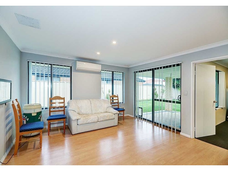 55 Baza Gardens, Maida Vale WA 6057