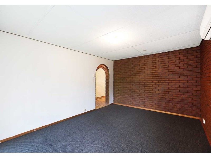 7B Aralia Way, Forrestfield WA 6058
