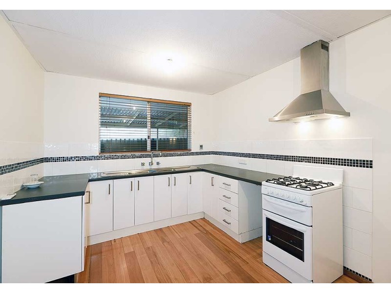 7B Aralia Way, Forrestfield WA 6058