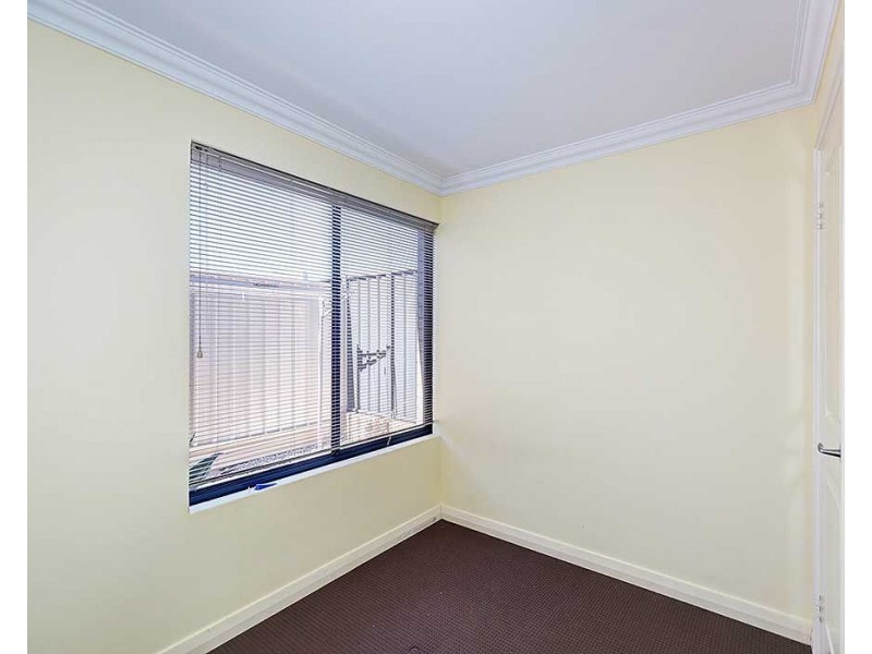 43 Larwood Crescent, High Wycombe WA 6057