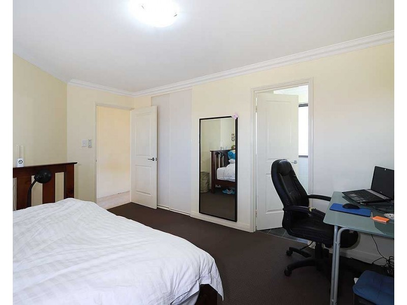 43 Larwood Crescent, High Wycombe WA 6057