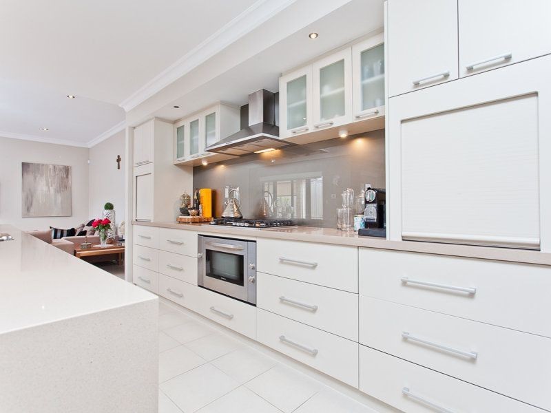 8 Epping Court, High Wycombe WA 6057