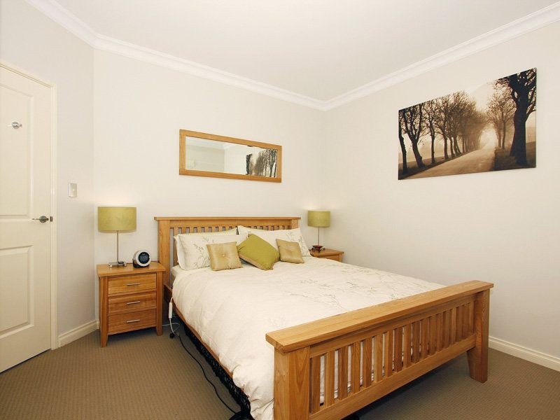 8 Epping Court, High Wycombe WA 6057