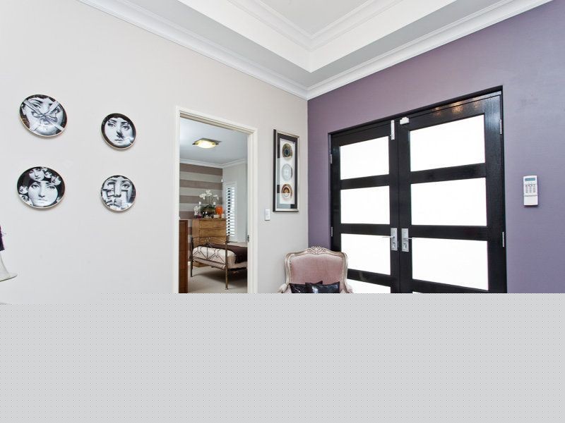 8 Epping Court, High Wycombe WA 6057