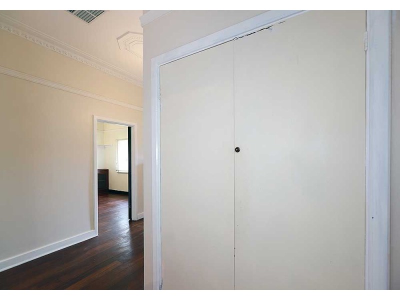 11 East Street, Guildford WA 6055