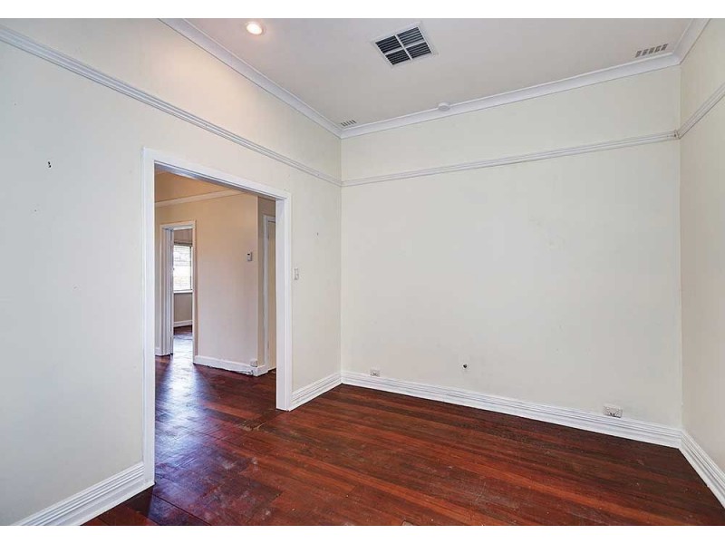 11 East Street, Guildford WA 6055