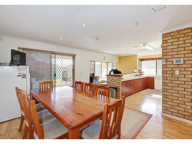 229 Newburn Road, High Wycombe WA 6057