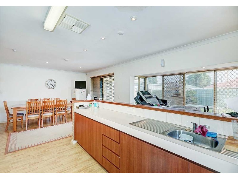 229 Newburn Road, High Wycombe WA 6057