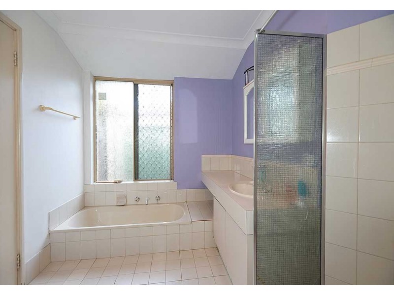 229 Newburn Road, High Wycombe WA 6057
