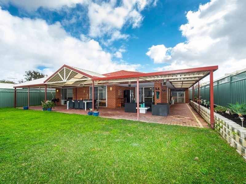 21 Regency Ramble, Wattle Grove WA 6107