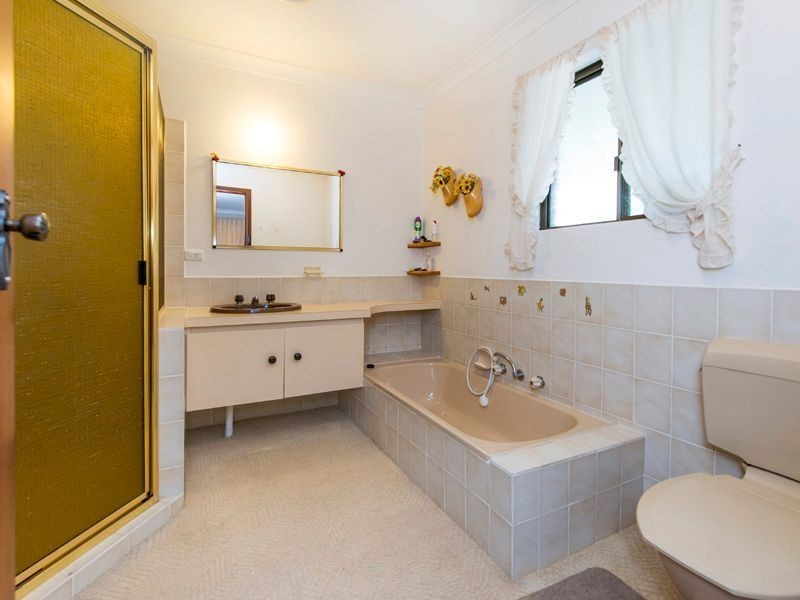 446 Kalamunda Road, High Wycombe WA 6057