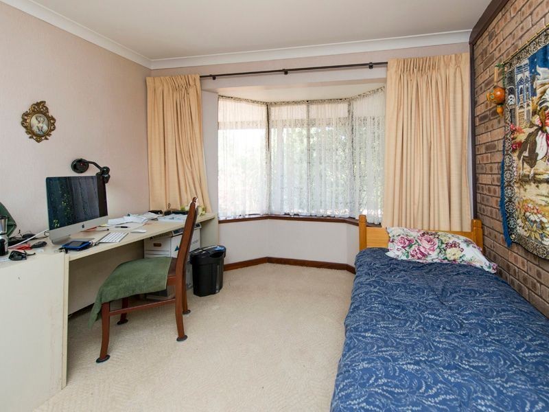 446 Kalamunda Road, High Wycombe WA 6057