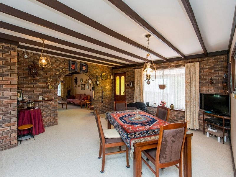 446 Kalamunda Road, High Wycombe WA 6057