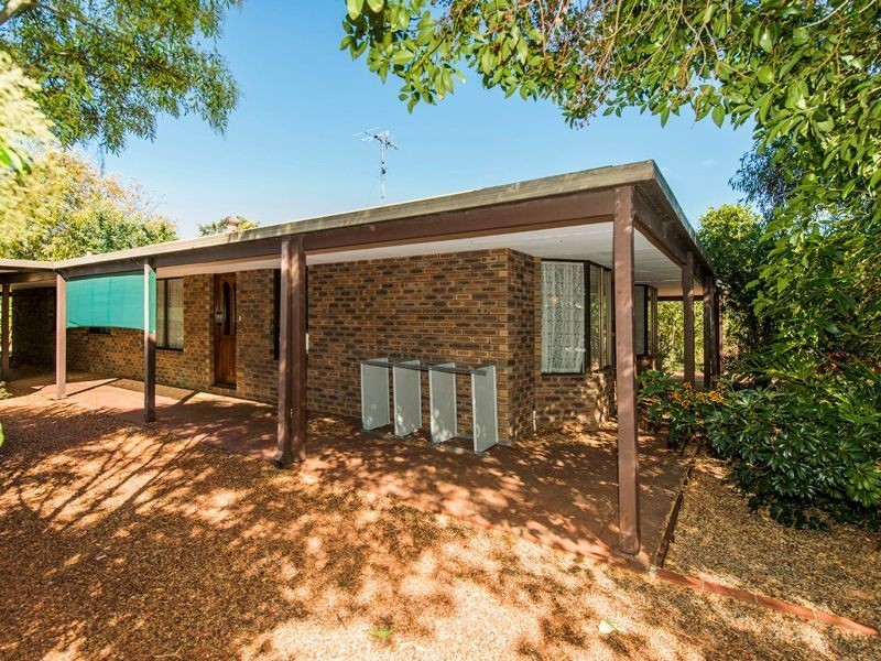 446 Kalamunda Road, High Wycombe WA 6057