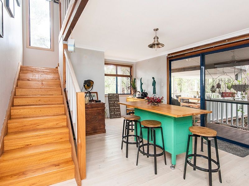 4 Windoo Road, Parkerville WA 6081