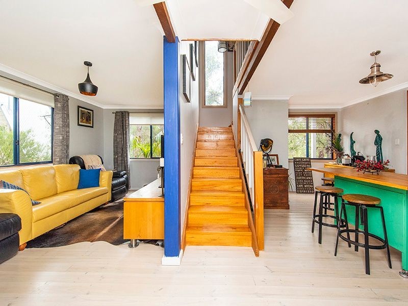 4 Windoo Road, Parkerville WA 6081