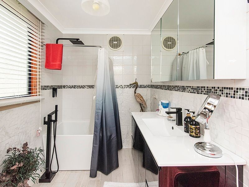 4 Windoo Road, Parkerville WA 6081