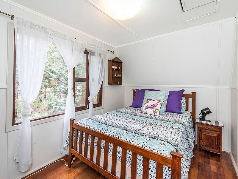 4 Windoo Road, Parkerville WA 6081