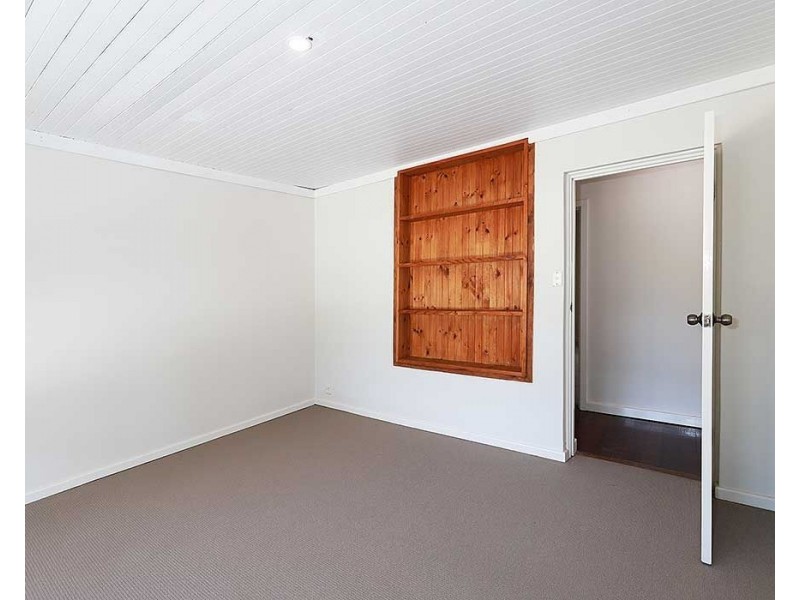 35 Sorensen Road, High Wycombe WA 6057