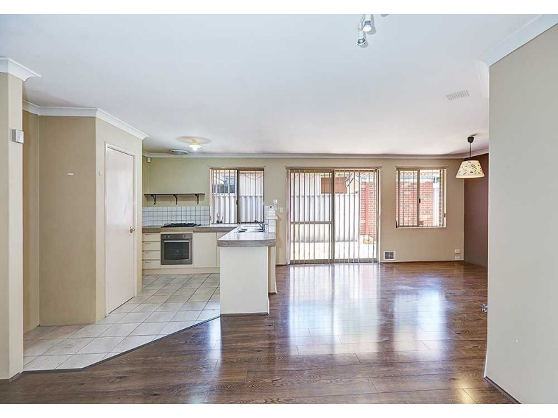 2/5 Davies Street, East Cannington WA 6107