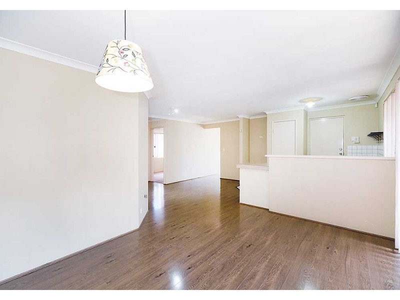 2/5 Davies Street, East Cannington WA 6107