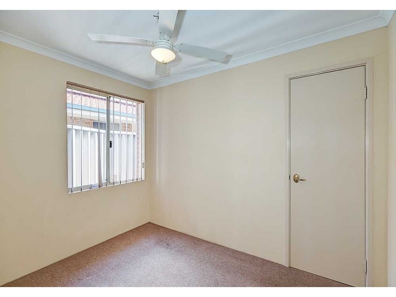 2/5 Davies Street, East Cannington WA 6107