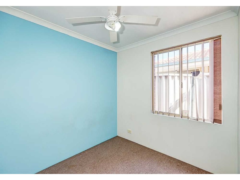 2/5 Davies Street, East Cannington WA 6107