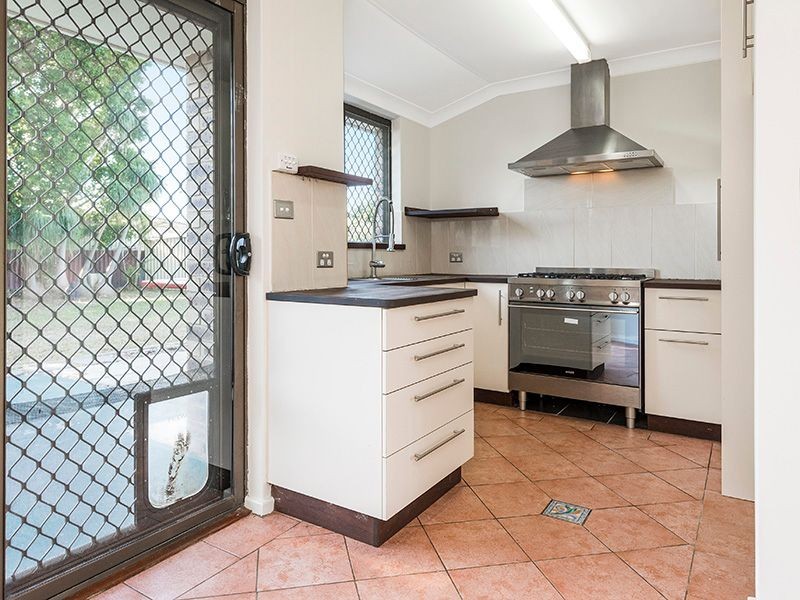 66 Pavetta Crescent, Forrestfield WA 6058