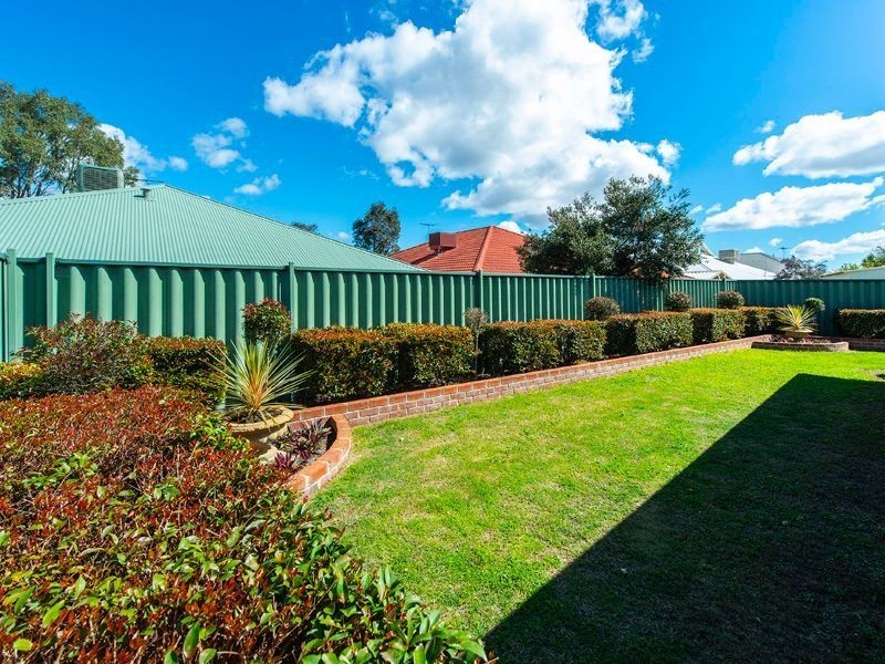 14 Elford Corner, High Wycombe WA 6057