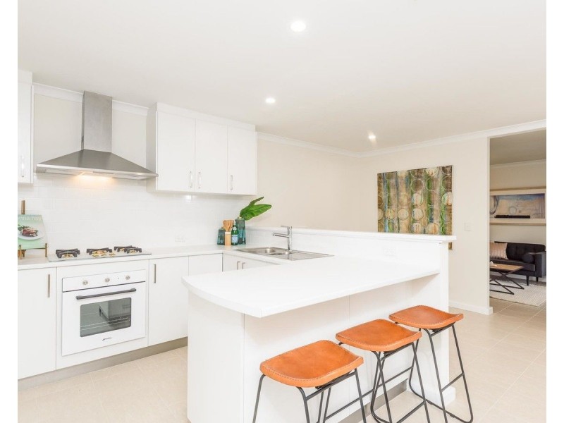 13 Koongee Cross, High Wycombe WA 6057
