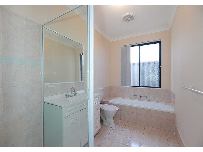 10/79-81 George Way, Cannington WA 6107