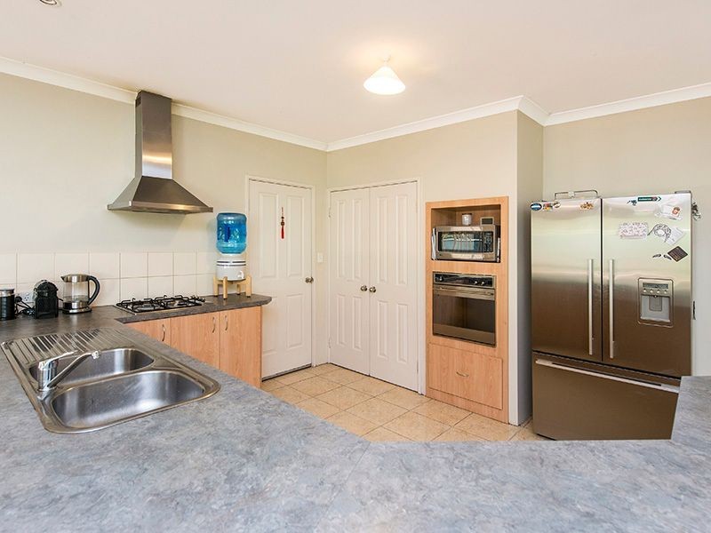 23 Littlefield Road, High Wycombe WA 6057