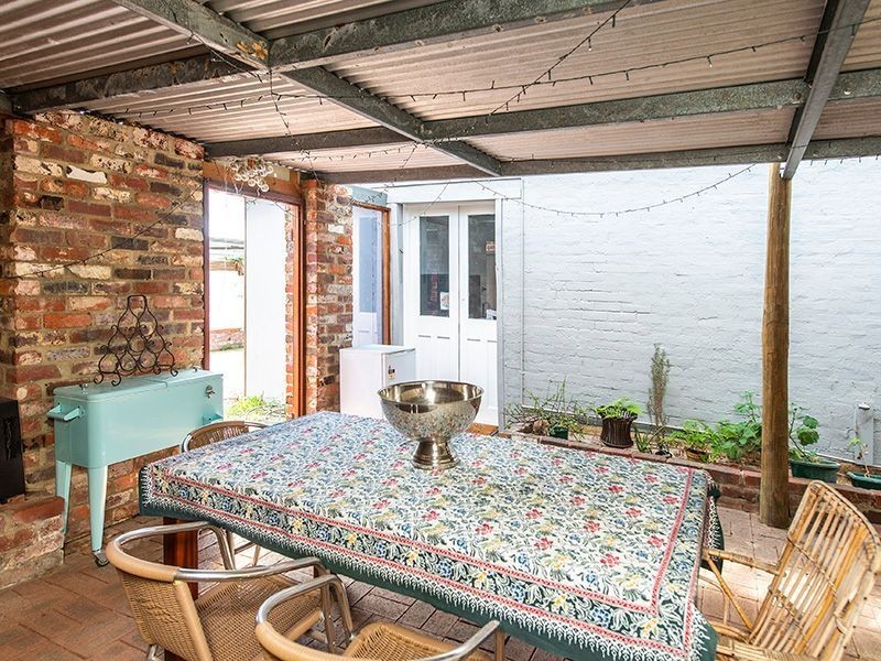 31 Frederic Street, Midland WA 6056