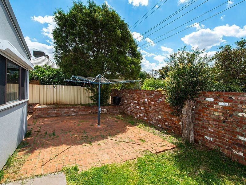 31 Frederic Street, Midland WA 6056