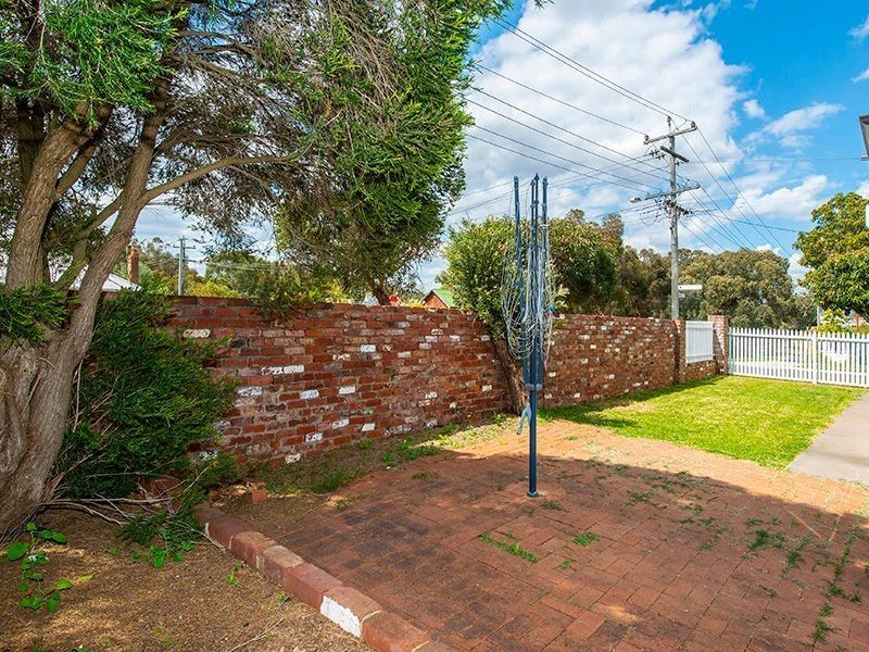 31 Frederic Street, Midland WA 6056