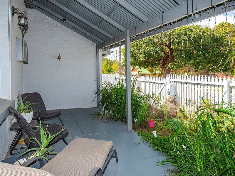 31 Frederic Street, Midland WA 6056