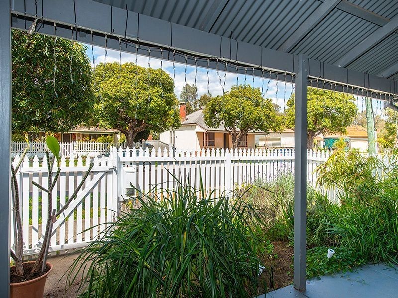 31 Frederic Street, Midland WA 6056