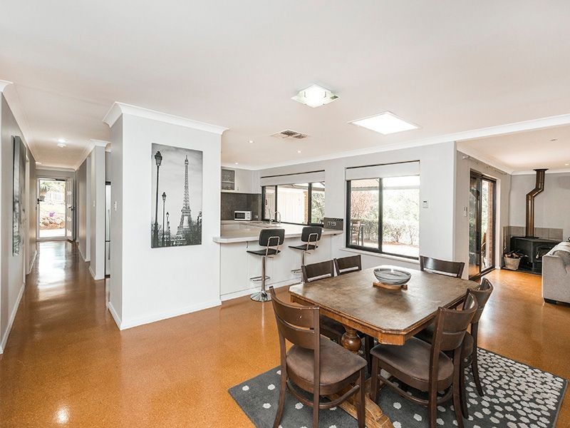 21 Waylen Road, Darlington WA 6070