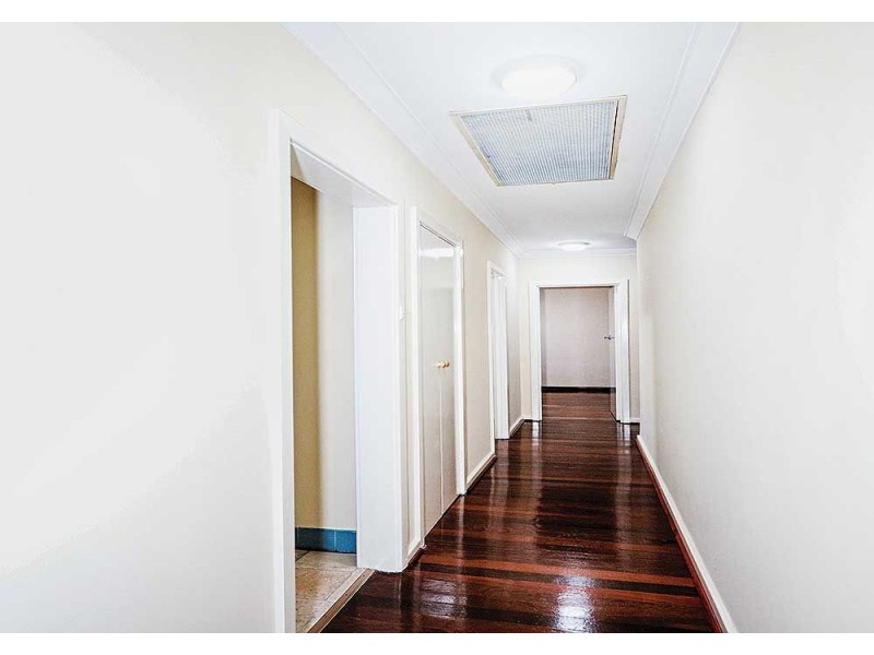 553 Kalamunda Road, High Wycombe WA 6057