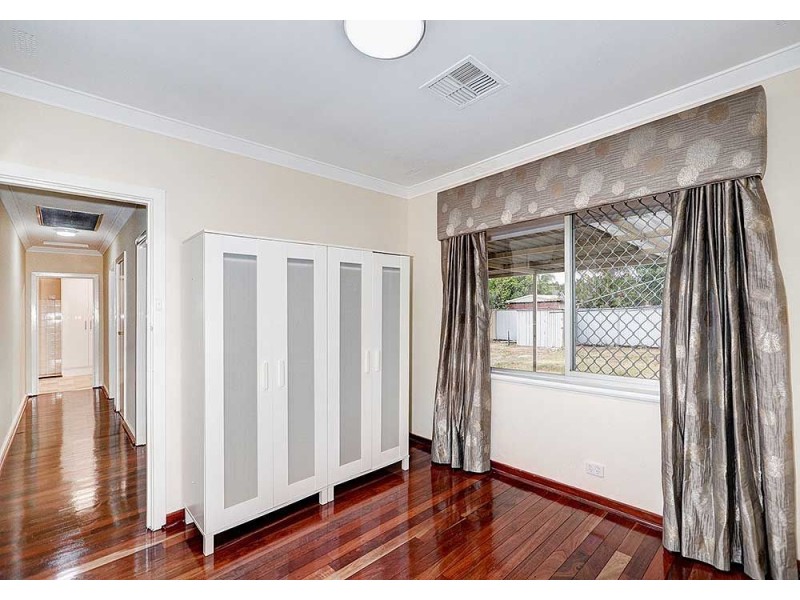 553 Kalamunda Road, High Wycombe WA 6057