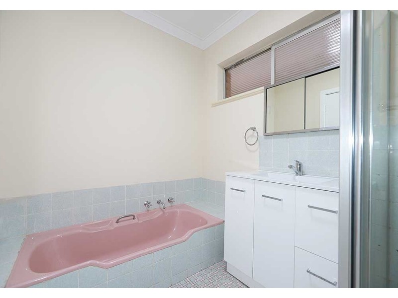 553 Kalamunda Road, High Wycombe WA 6057